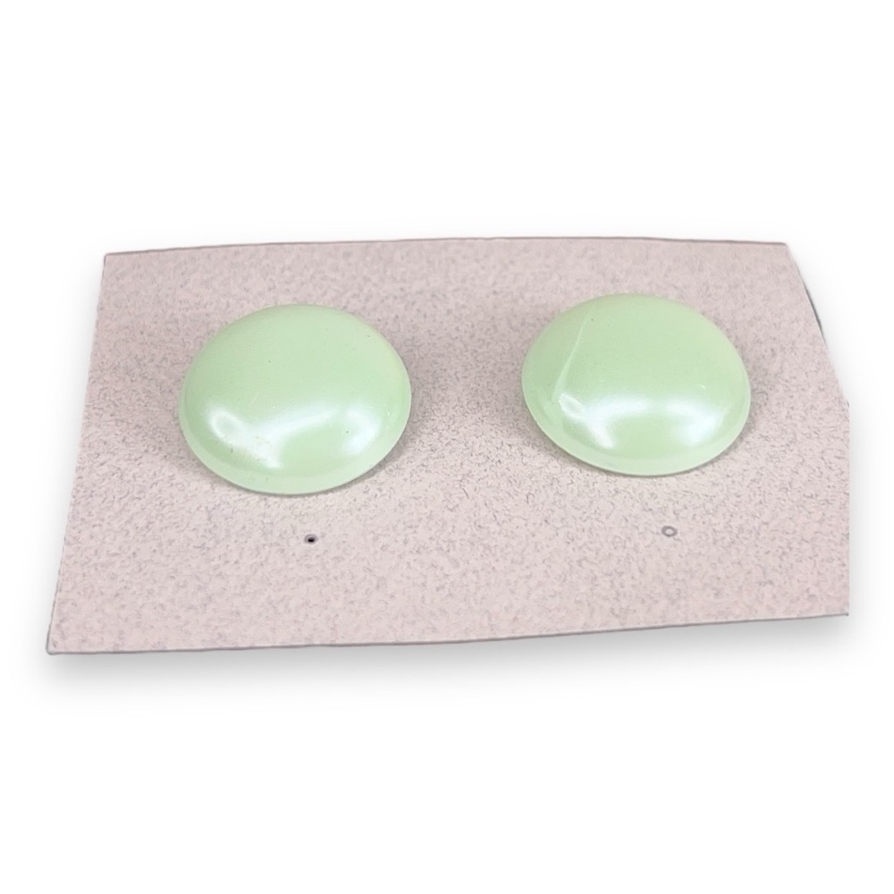 VINTAGE MINT GREEN EARRINGS 80s RETRO PASTEL POST BACK ROUND